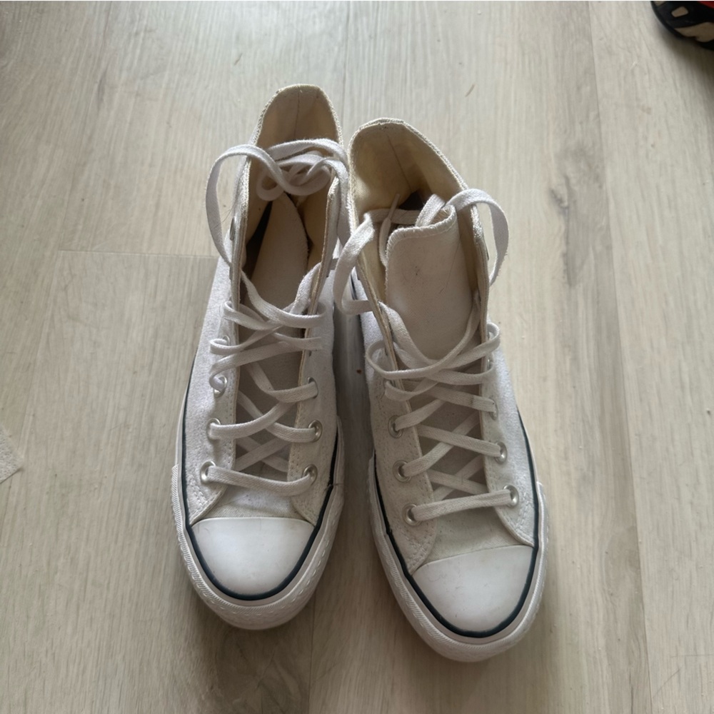 Chuck Taylor All Star Platform White High-Top Converse sneakers